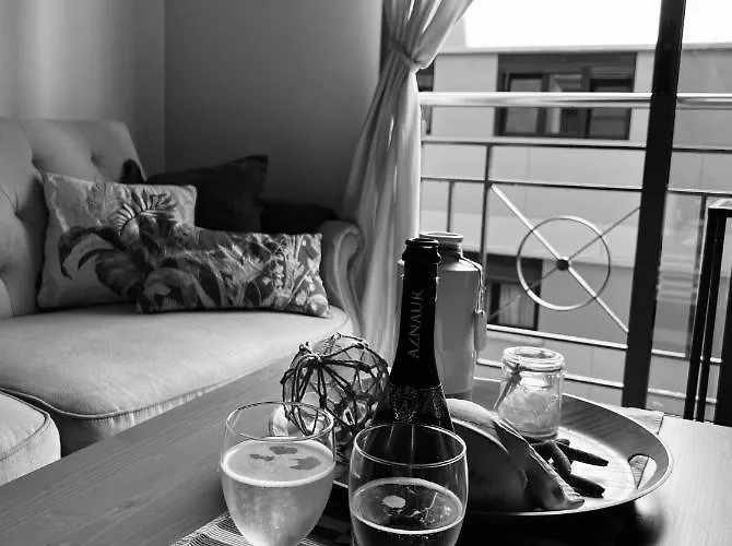 Upscale***las Canteras Beach***balcony Appartement